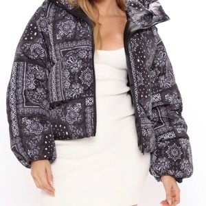 FASHION NOVA (Brand New) Paisley Puffer jacket